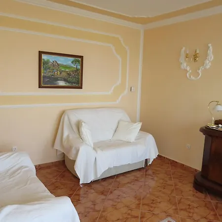 Casa Gabor *